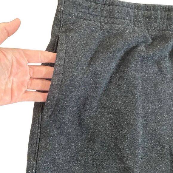 Good Fellow & Co XXL gray shorts - Picture 3 of 4